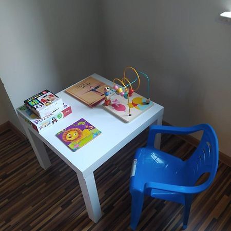 גדנסק Apartament Przy Fontannie Neptuna מראה חיצוני תמונה